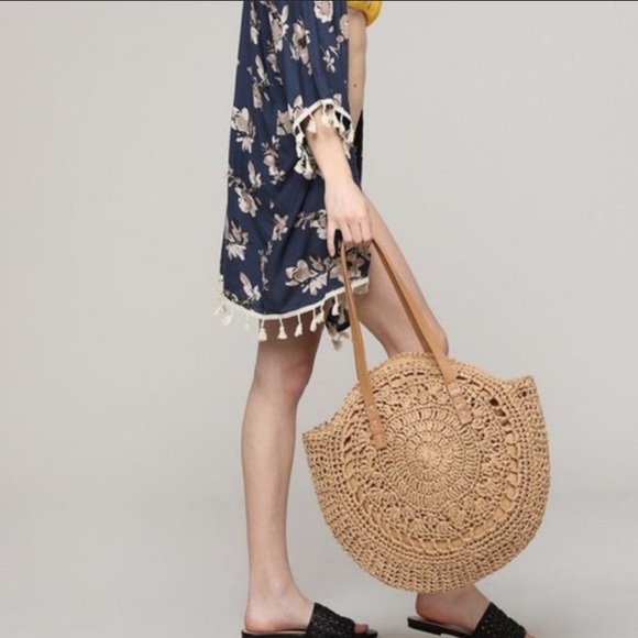 🆕NEW! LAST ONE!🛍 Large Straw Tote ☀️ - Picture 4 of 8